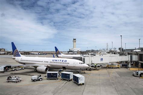 United Airlines Won't Be Punished Over Decision to Close Cleveland Hub