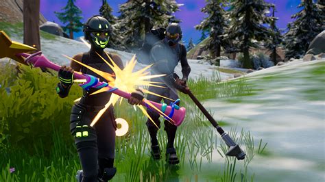 Fortnite melee weapons and how to use them | GamesRadar+