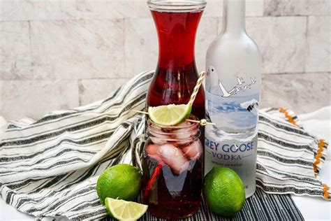 Cape Codder Drink Recipe Vodka Cranberry Cocktail, Cranberry Juice ...