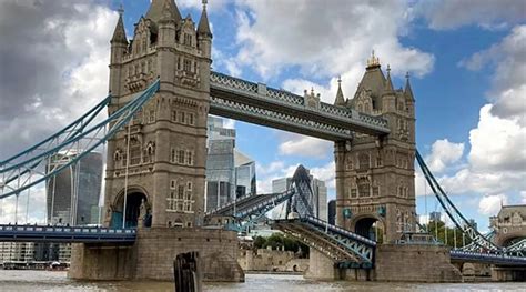 ‘London bridge is falling down’, tweet netizens after Tower Bridge malfunctions | Trending News ...