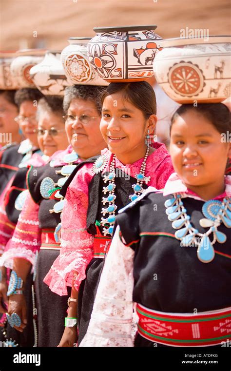 Zuni pueblo festival hi-res stock photography and images - Alamy