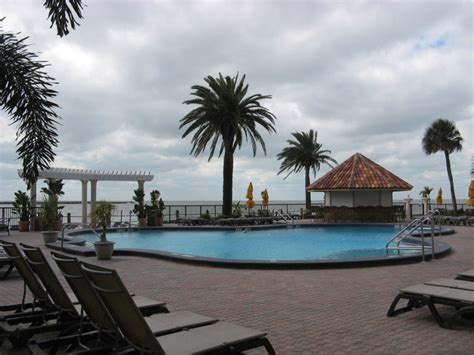 "Holiday Inn Clearwater Beach" Hotel & Suites Holiday Inn Clearwater Beach (Clearwater Beach ...