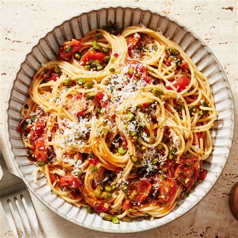 Sicilian Spaghetti with Cherry Tomatoes & Pistachios | Recipe | Pasta dishes, Stuffed peppers ...