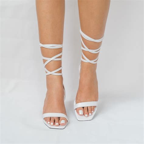 White Square toe Tie-up Heels – GABRIELLASPICK.COM