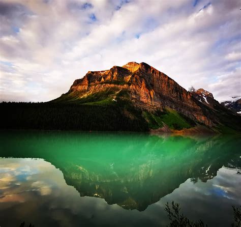 Fairview Mountain, Banff on Lake Louise [OC] [1080x1017] : EarthPorn