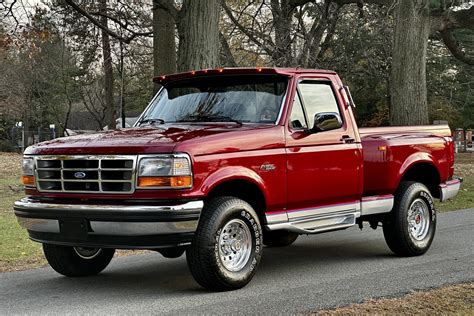 9k-Mile 1993 Ford F-150 XLT Flareside 4x4 for sale on BaT Auctions - sold for $34,500 on January ...