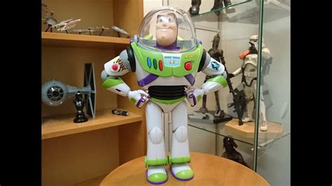 Thinkway Toys Buzz Lightyear Signature Collection Review - YouTube