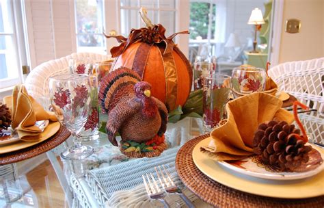 Thanksgiving Tablescape for the Kids
