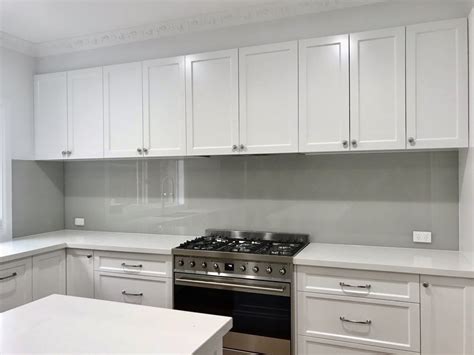 Grey coloured glass splashbacks are still a popular choice providing a subtle contra… | Modern ...