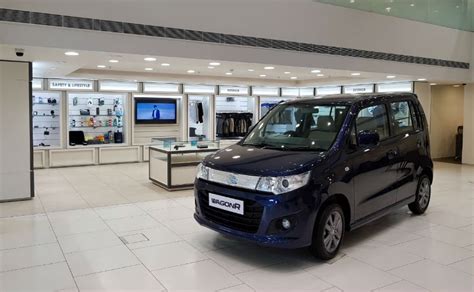 Maruti Suzuki Arena: New Showroom Design Unveiled - CarandBike