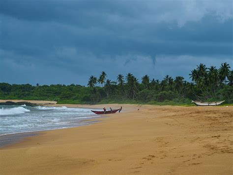 Tangalle Beach | SLE