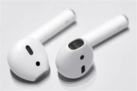 The 10 Best Wireless Earbuds for iPhone (2020) – Bass Head Speakers