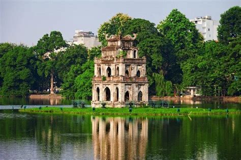 Top 10 tourist attractions in Hanoi for your first trip