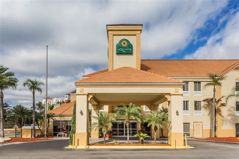 La Quinta Inn & Suites by Wyndham Orlando Universal area | Orlando, FL Hotels