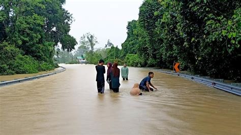 Malaysia MP clarifies comments on how floods can be opportunities to ...