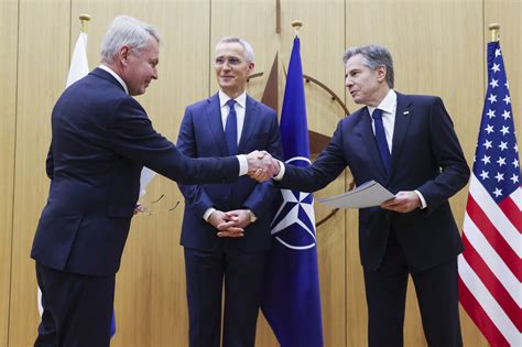 Finland joins NATO after Türkiye's approval, Russia's warning | Daily Sabah