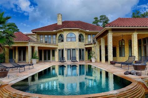 Texas' Own Private Island Home Brings Supreme Privacy and a $3.1 Million Price Tag: A Secret ...