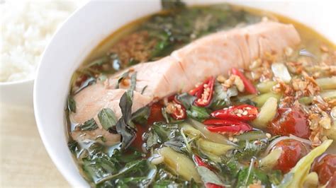 Vietnamese Sweet and Sour Canh Chua Recipe - Recipes.net