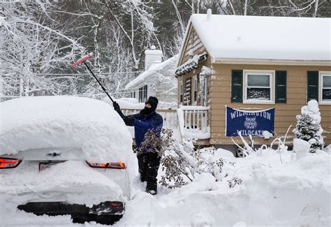 Boston’s wild winter storm experience, with a sharp snow gradient - The ...