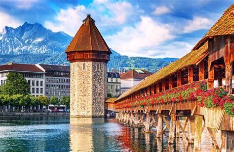 Chapel Bridge, Lucerne, Switzerland jigsaw puzzle in Bridges puzzles on TheJigsawPuzzles.com ...