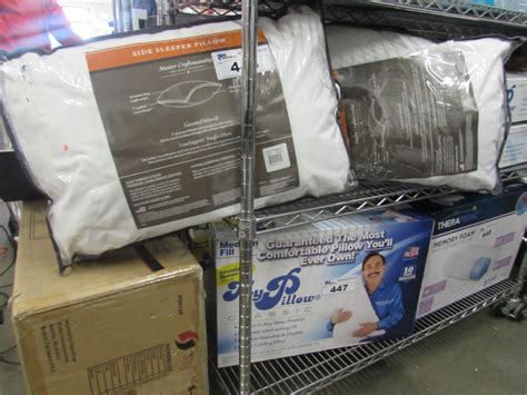 2 STEARNS & FOSTER SIDE SLEEPER QUEEN SIZE PILLOWS - Able Auctions