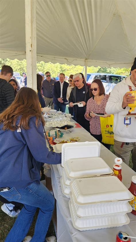 Veterans blessed with perfect weather for annual picnic | Baxter Bulletin