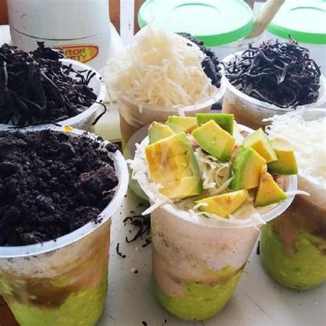 Resep Es Alpukat Kocok Milo Minunan Lezat Kekinian - TOPWISATA