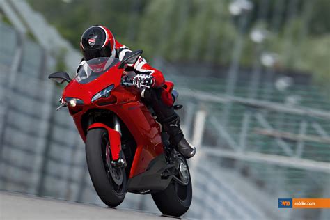 2013 Ducati 848 EVO Wallpaper - Mbike.com