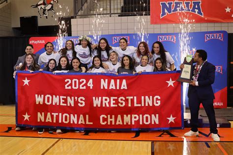 Menlo College women’s wrestling team members are national champs - The ...