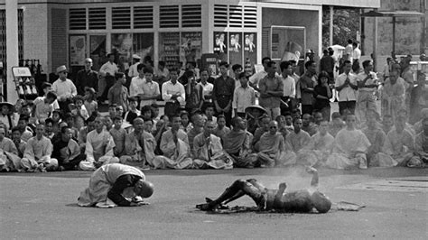 IMAGENS NA TELA: O monge em chamas, 1963 - Fotos de Malcolm Browne