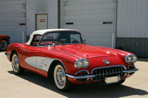 1960 CORVETTE RED ON RED NOM ENGINE GREAT DRIVER for sale: photos, technical specifications ...