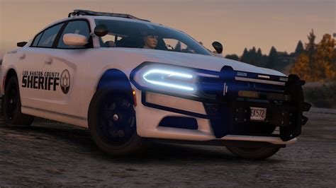 LSPDFR #287 - I PRESSED THE PANIC BUTTON!!! (2018 Dodge Charger) - YouTube