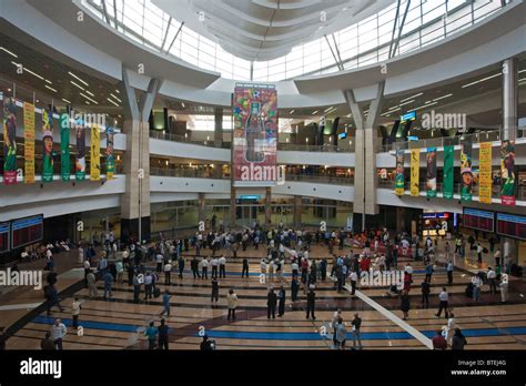 The arrivals hall at Oliver Tambo airport in Johannesburg Stock Photo ...