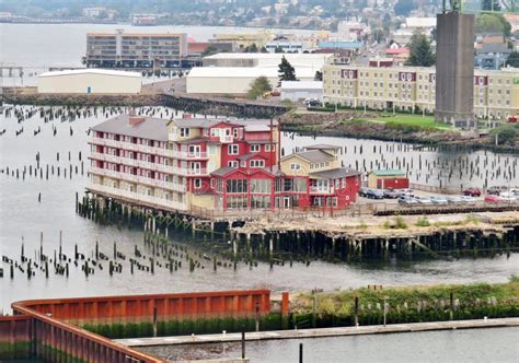 Astoria, Oregon, 9/16/2018, the Cannery Pier Hotel & Spa Stock Image - Image of pacific, lodging ...