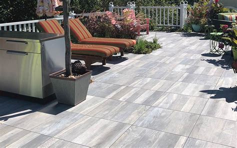 Outdoor Porcelain Pavers for Elevated Decks and Landscapes