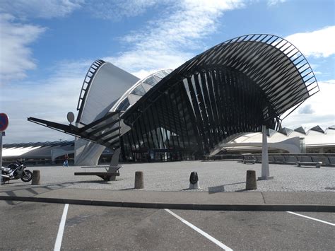 •♥• Lyon, France. TGV Station at Airport St.Exupéry. •1♥• Project by ...