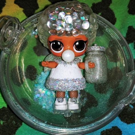 lol surprise winter disco glitter globe series | Glitter globes, Globe ...