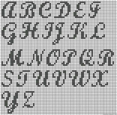 Pin by Adrien Hinant on Perle hama - broderie | Cross stitch alphabet patterns, Cross stitch ...