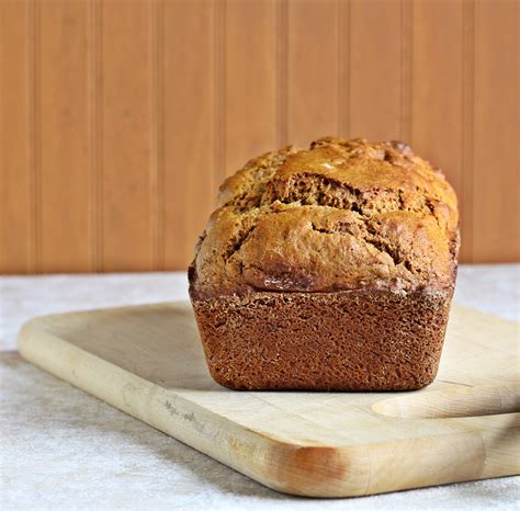 Versatile Vegetarian Kitchen: Sweet Wheat Quick Bread