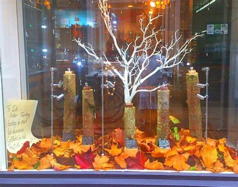 Autumn Window Display Retail, Fall Store Displays, Halloween Window Display, Store Window ...