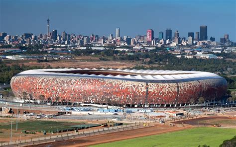 Johannesburg: FNB Stadium in risk of collapse? – StadiumDB.com