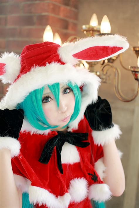 Santa cosplay Hatsunemiku (2/7) | Tokyo Otaku Mode Gallery