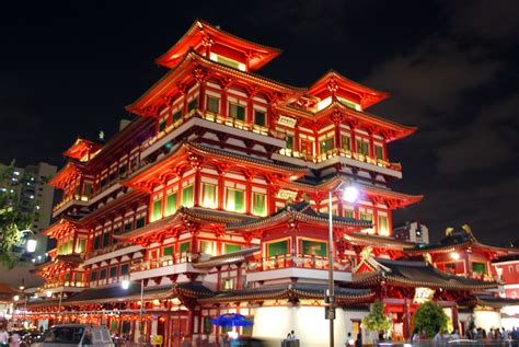 Buddha Tooth Relic Temple and Museum - Temple in Singapore - Thousand Wonders