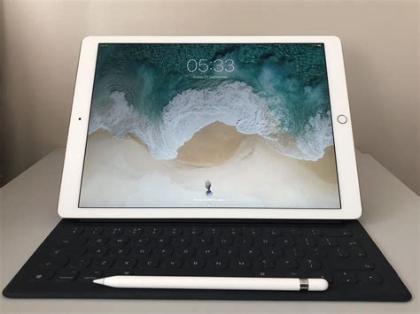 Apple iPad Pro 12.9in 2nd Gen. 64/256/512GB + Pencil + Keyboard, RRP. £ ...