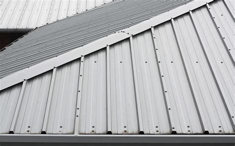 The Benefits and Considerations of Commercial Metal Roofing Systems ...