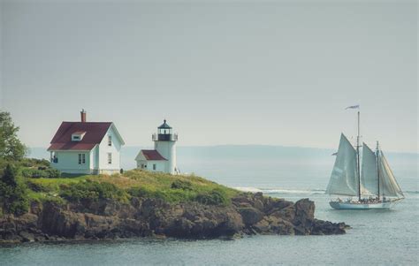 Guide to Lincolnville, Maine: Things to Do, Where to Eat & Stay