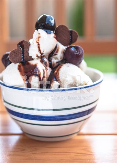 Ice Cream Sundae, Chocolate Syrup Stock Photo | Royalty-Free | FreeImages
