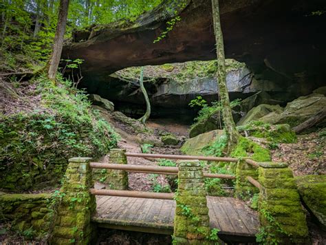 Natural Bridge Hiking Trail - Huntsville Adventurer