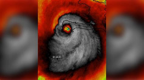 Hurricane Matthew resembles skull in eerie image - ABC7 New York