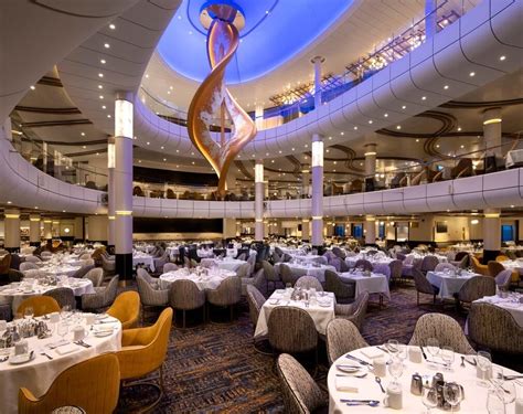 Royal Caribbean formal night: What to wear | Royal Caribbean Blog